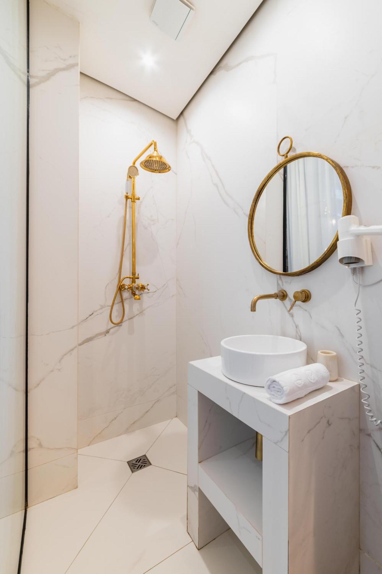 Studio Bien Equipe Proche De Toutes Commodites -2P Paris Exteriör bild